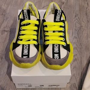 Moschino kids sneakers
